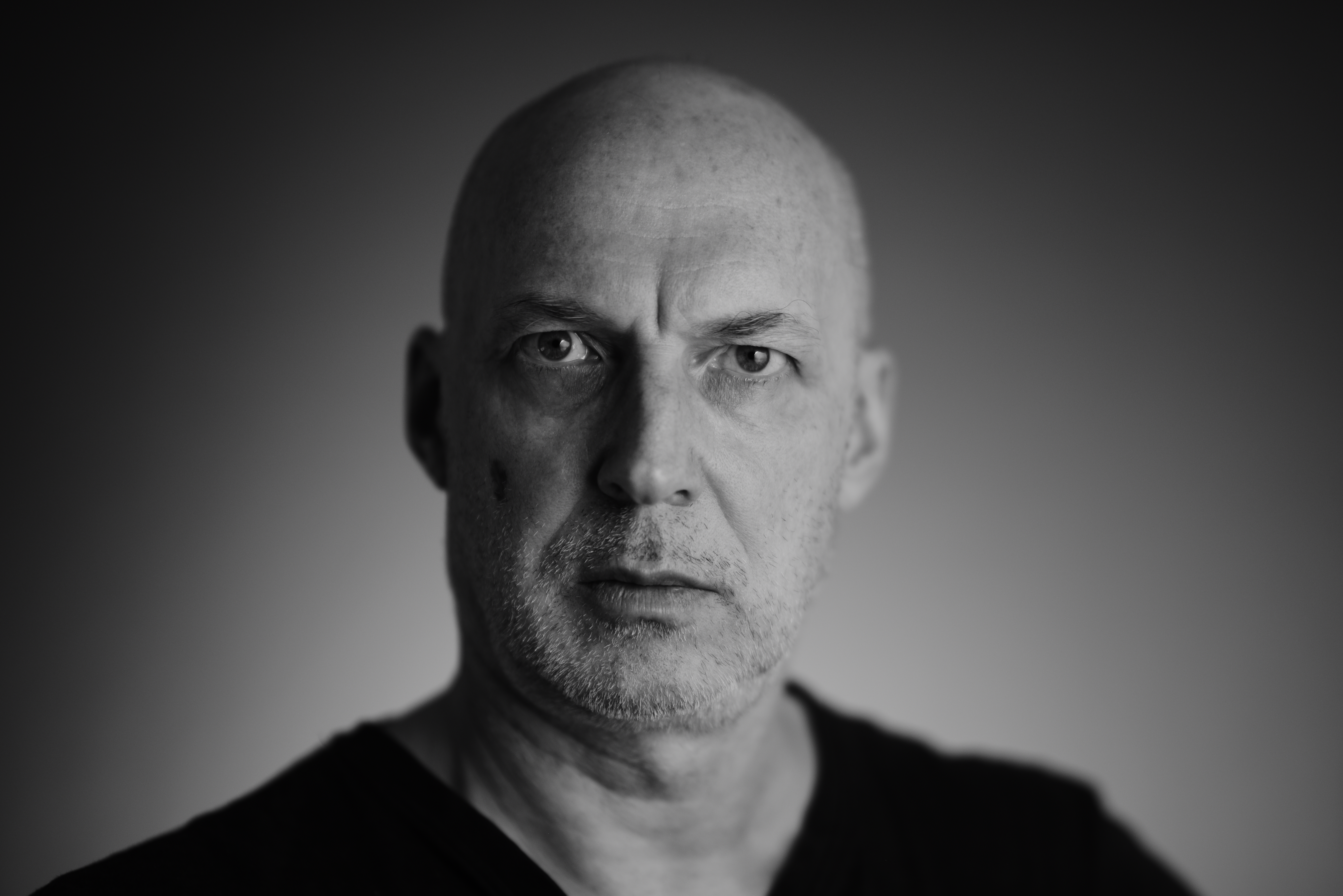 Tom Shelley Agaster Professional Actor Headshot 4