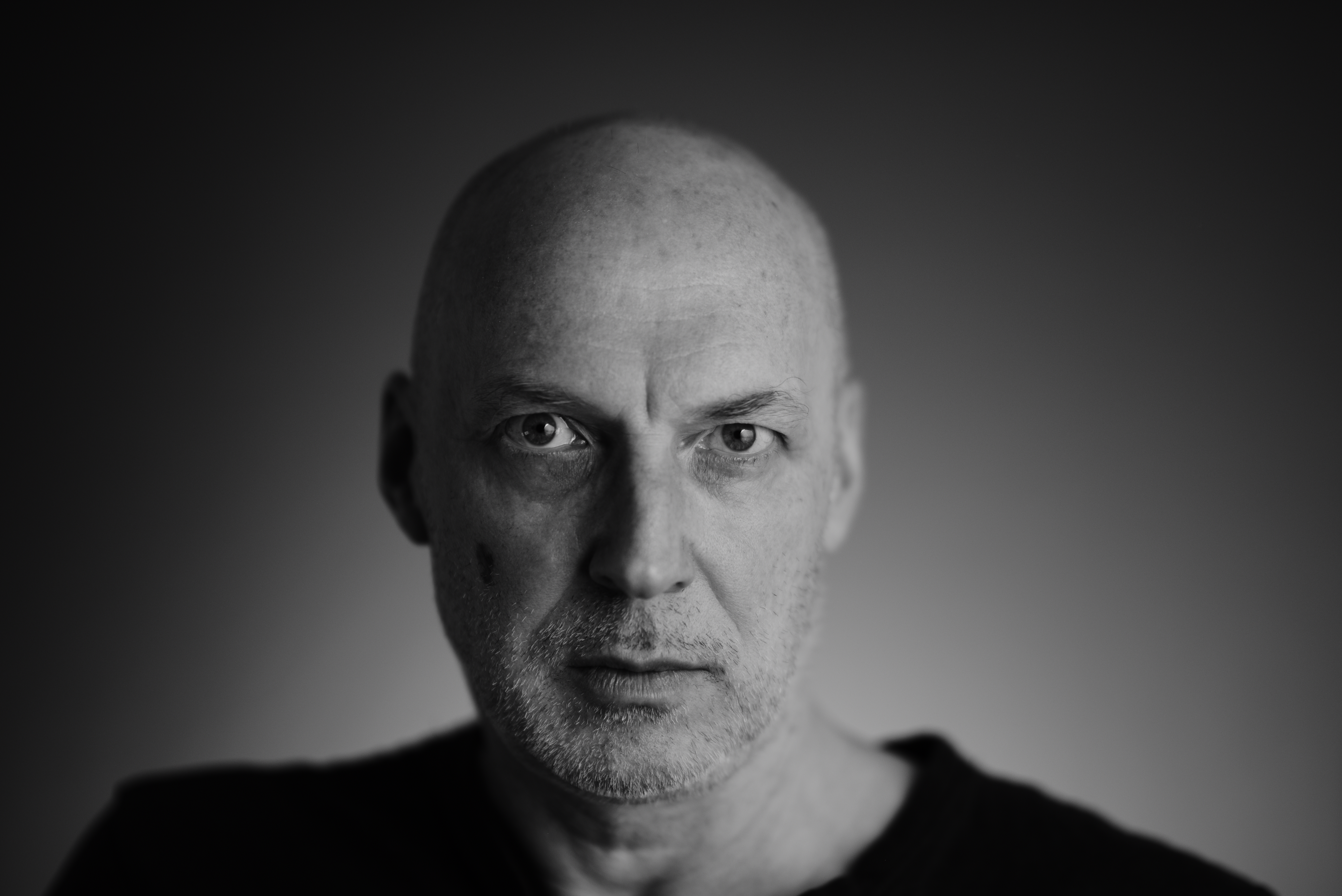 Tom Shelley Agaster Professional Actor Headshot 2